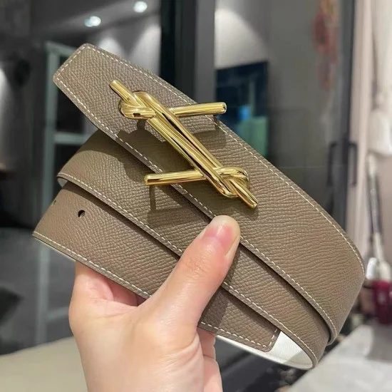 新品未使用　HERMES キャップ　ゴールド58 新品未使用 HERMES キャップ ゴールド58